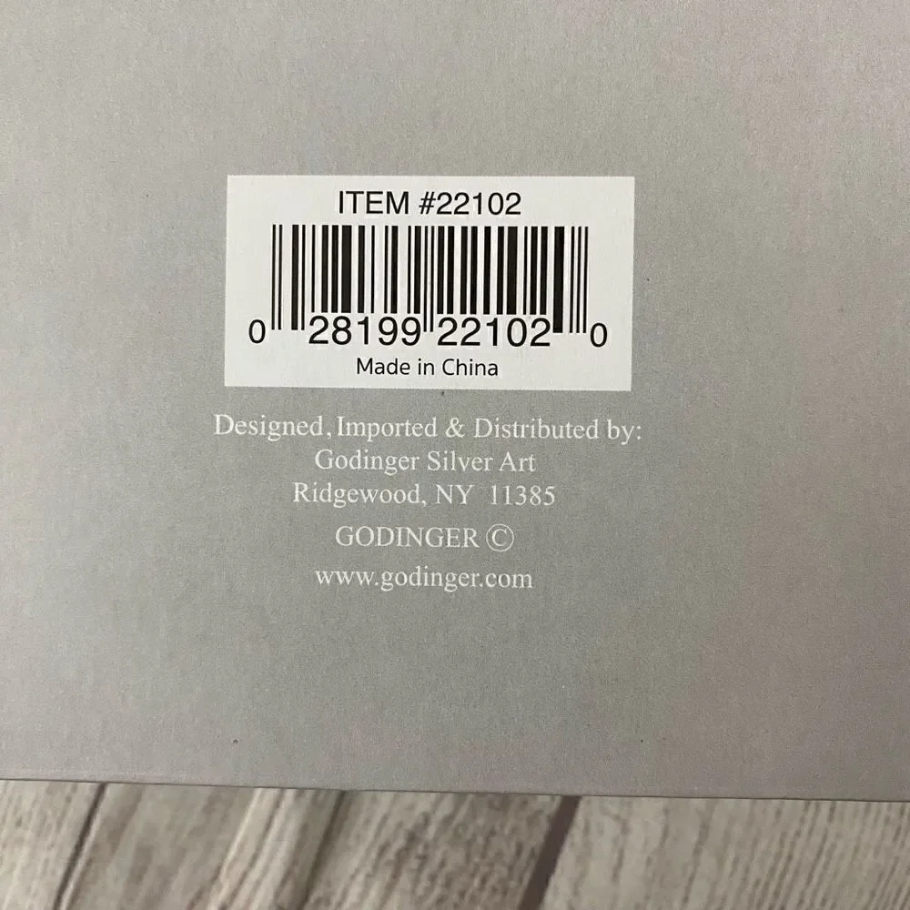 Godinger champagne guzzler set of two brand new in box